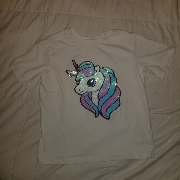 H&M Shirts Tops Hm Kids Sequin Unicorn Loose Fit Tshirt